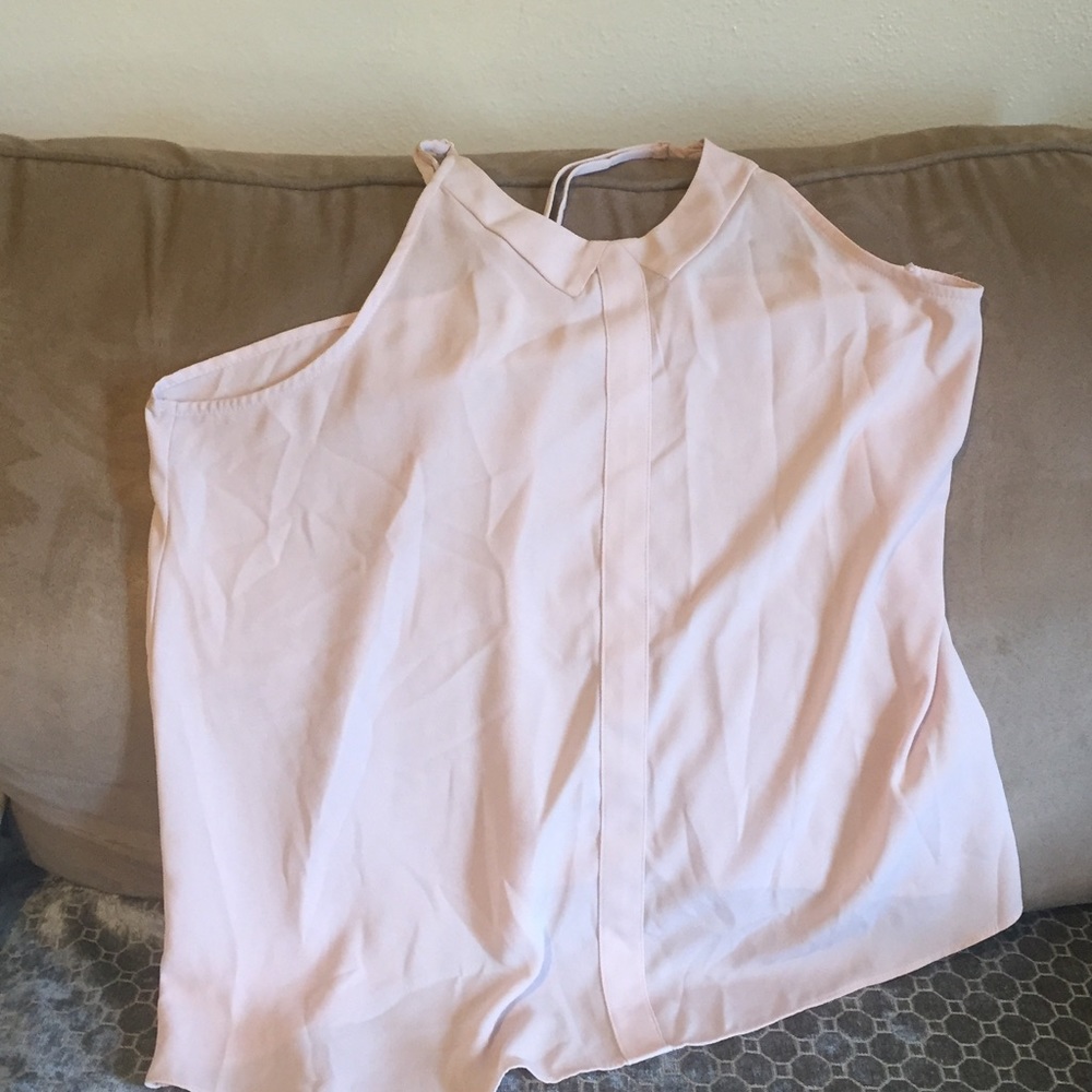 Women’s tops